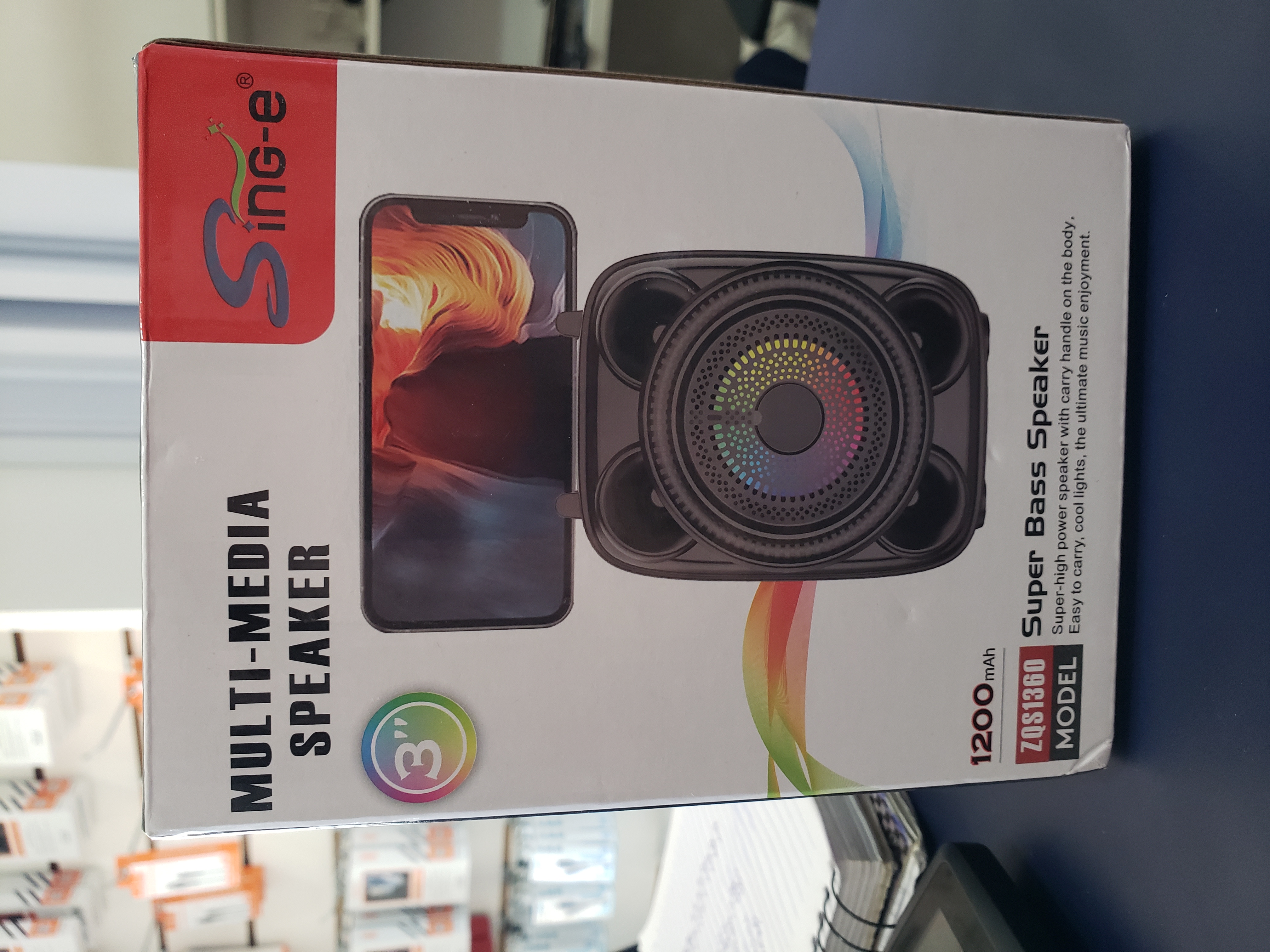 Caixa de som Multi-Media